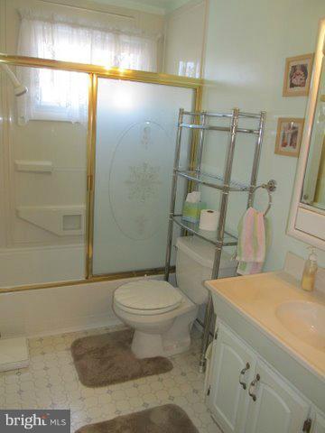 7858 Rockbourne Road Dundalk, MD 21222 - Photo 22 of 24 Bath