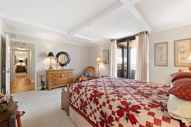 $630,000 | 5950 Pelican Bay Plaza South, Unit PH2F, Gulfport, FL 33707