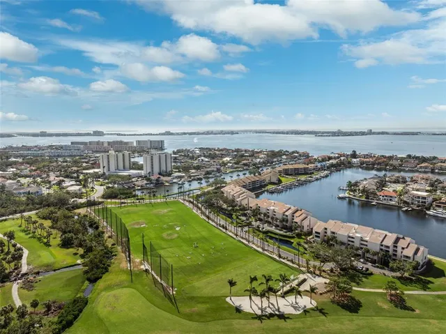 $630,000 | 5950 Pelican Bay Plaza South, Unit PH2F, Gulfport, FL 33707