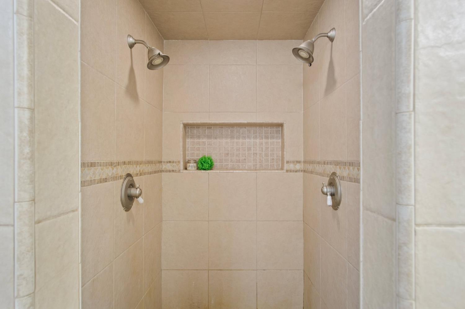 18950 Black Oak Road Sonora, CA 95370 - Photo 23 of 46 a bathroom with a shower