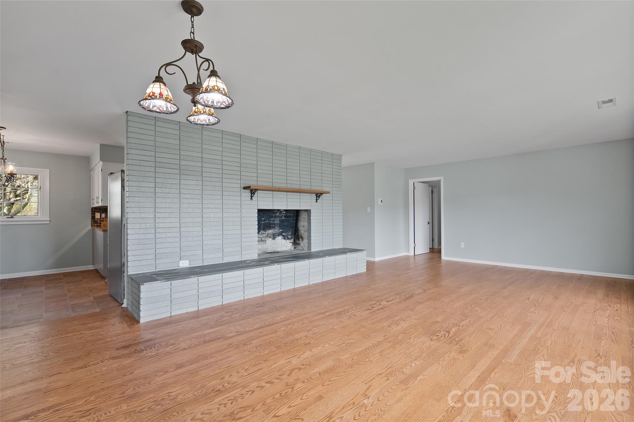 441 Mulberry Street Clyde, NC 28721 - Photo 6 of 42