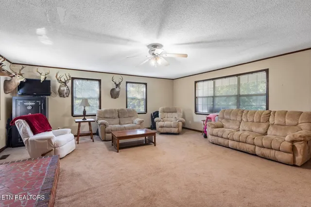 $420,000 | 1112 Highway 305, Athens, TN 37303