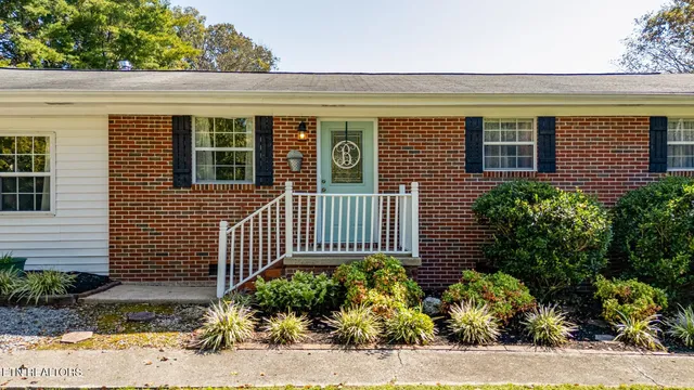 $420,000 | 1112 Highway 305, Athens, TN 37303