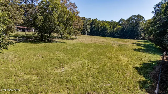 $420,000 | 1112 Highway 305, Athens, TN 37303