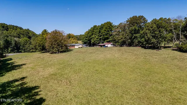 $420,000 | 1112 Highway 305, Athens, TN 37303
