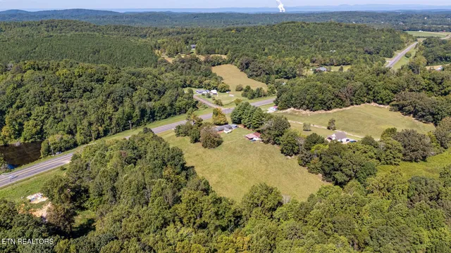 $420,000 | 1112 Highway 305, Athens, TN 37303