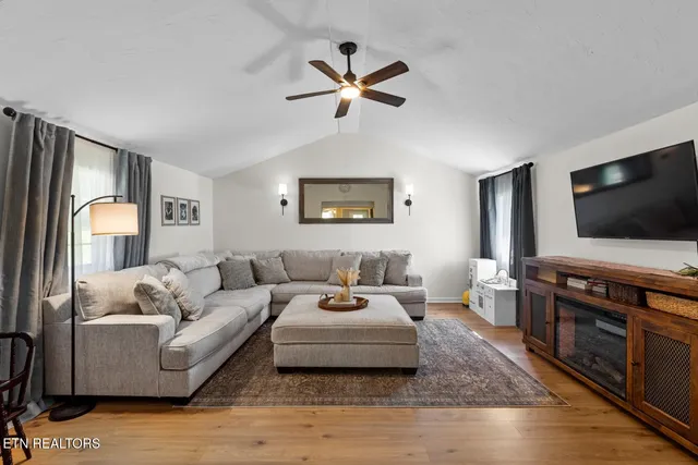 $420,000 | 1112 Highway 305, Athens, TN 37303