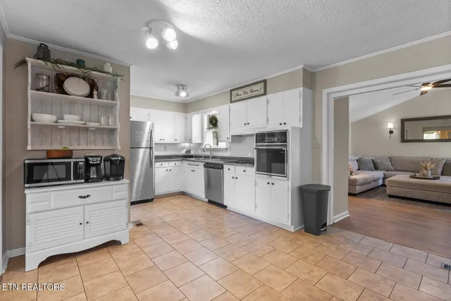 $420,000 | 1112 Highway 305, Athens, TN 37303