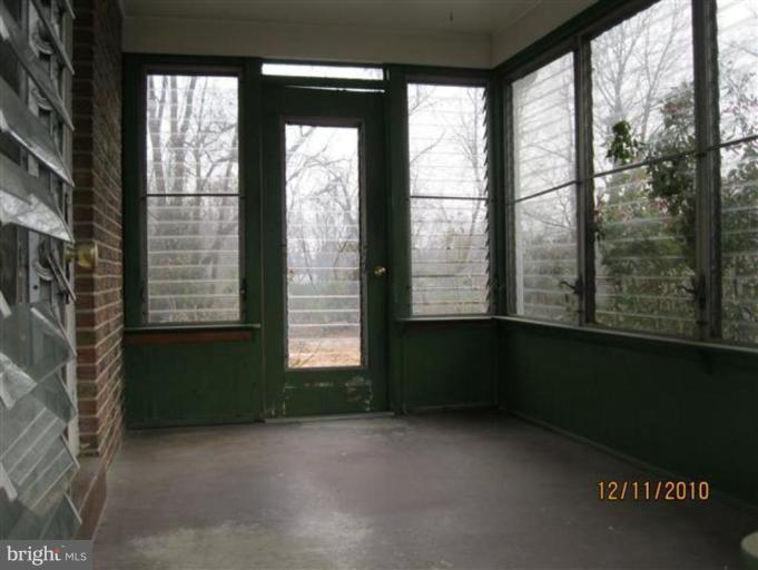 1534 Perryville Road Perryville, MD 21903 - Photo 6 of 10 Screened-in Porch