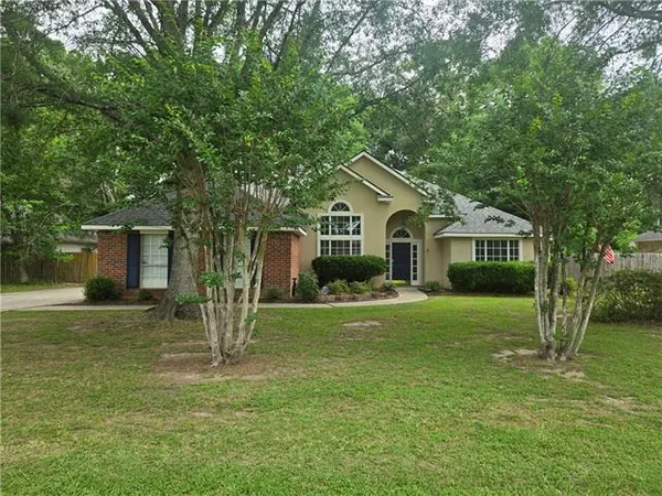 $2,400 | 2050 White Myrtle Drive, Madisonville, LA 70447