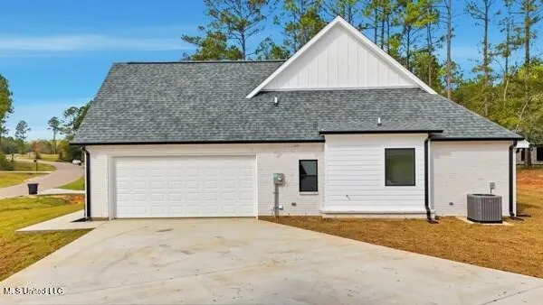 $379,900 | 55 Switch Drive, Carriere, MS 39426