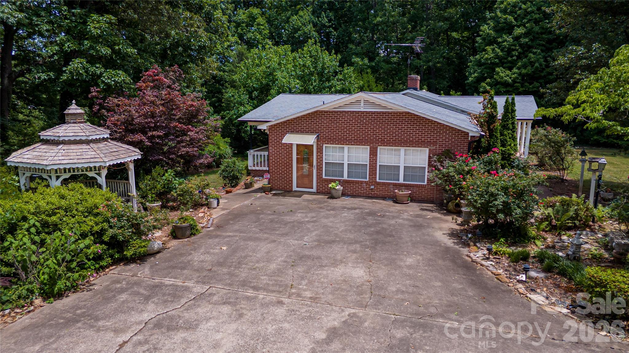 6000 George Hildebran School Road Hickory, NC 28602 - Photo 7 of 35