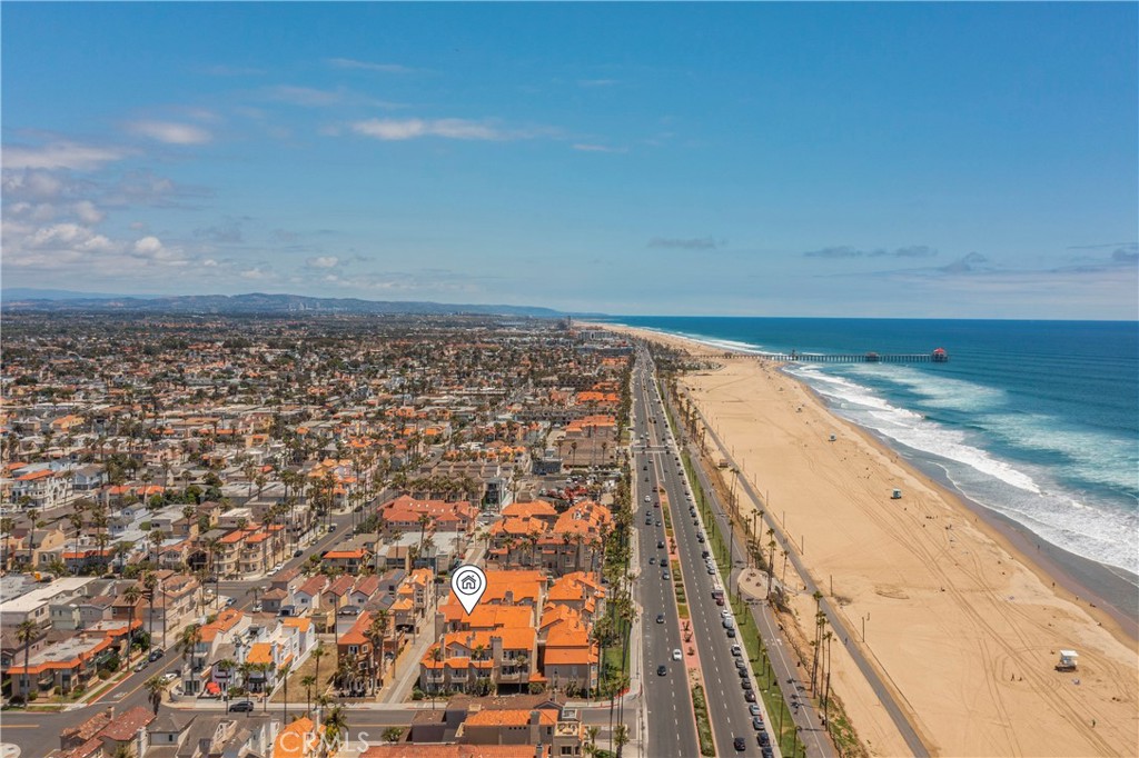 2000 Pacific Coast Highway, Unit 309 Huntington Beach, CA 92648 - Photo 3 of 32 a view of an ocean