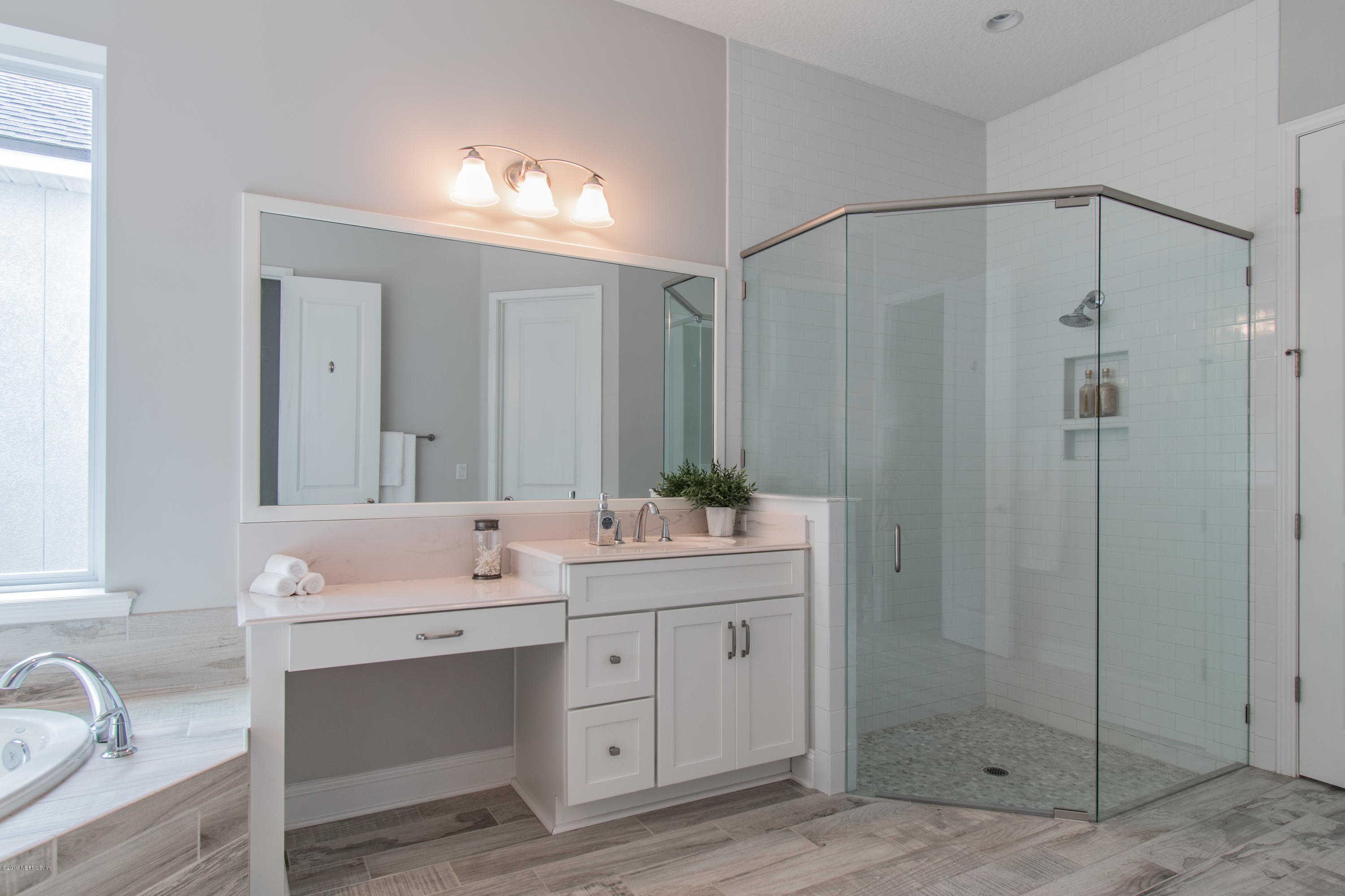 422 Pelican Pointe Road Ponte Vedra, FL 32081 - Photo 27 of 94 Master Bathroom