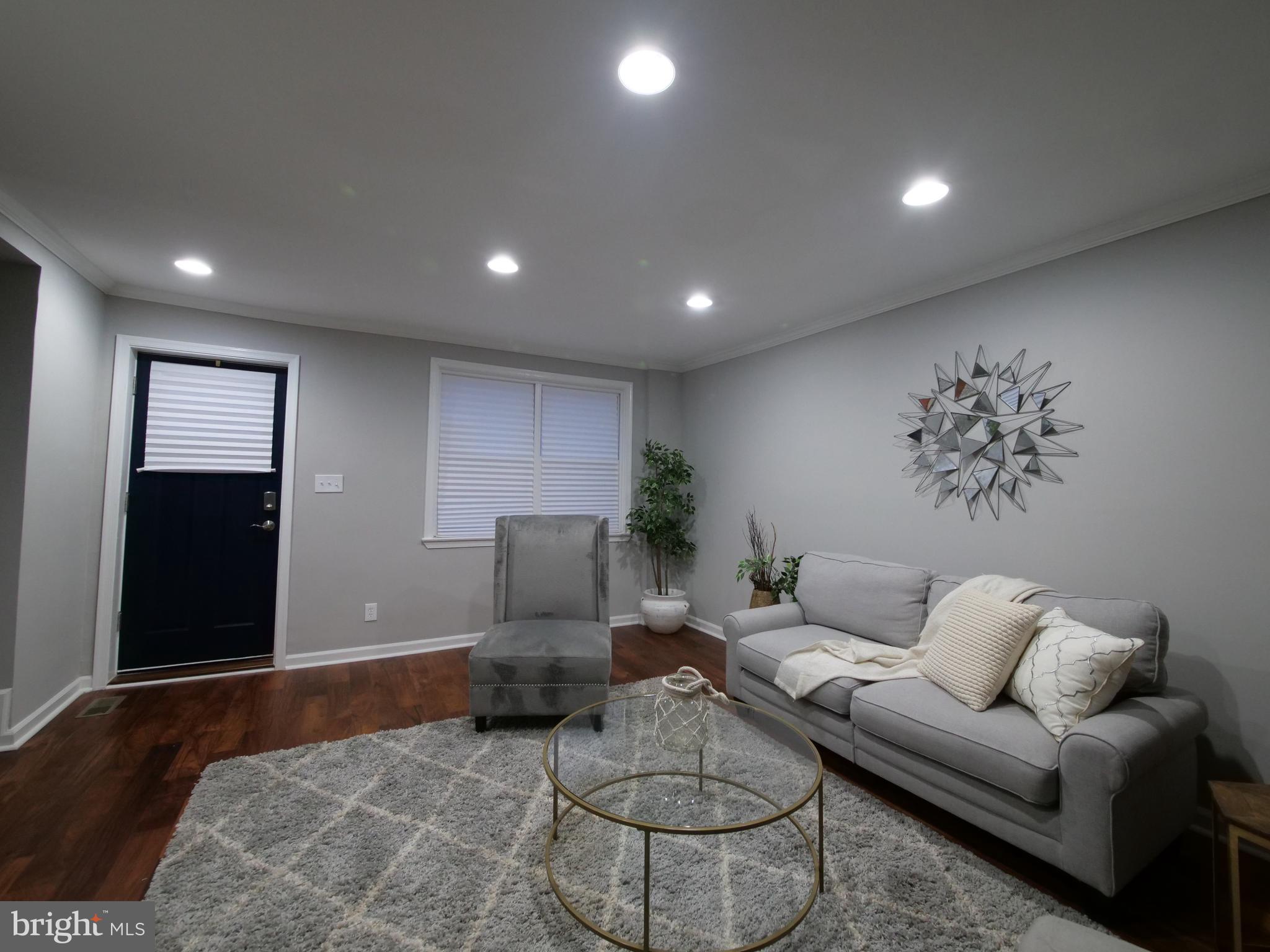1023 Kevin Road Baltimore, MD 21229 - Photo 5 of 36
