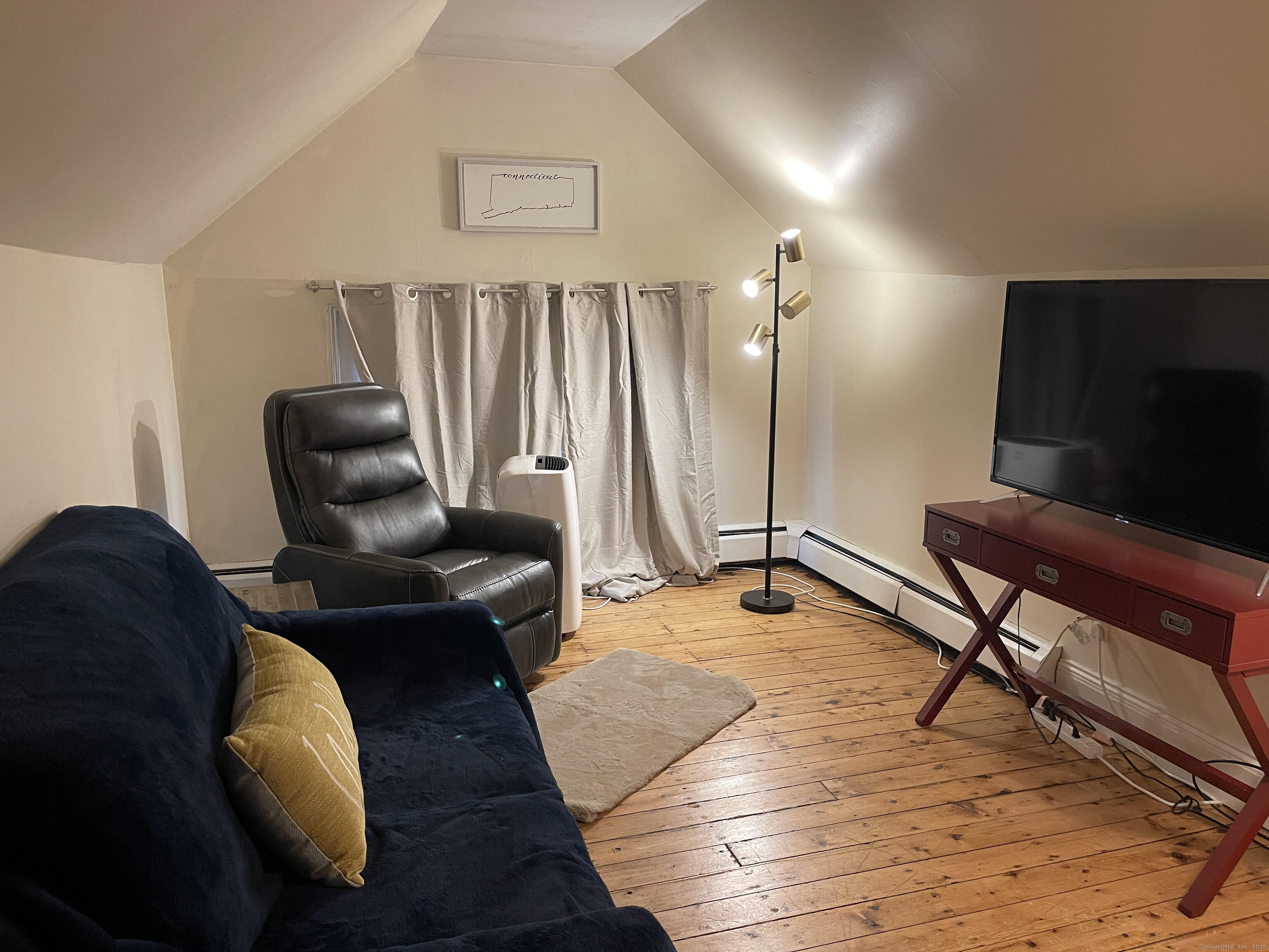 520 Prospect Avenue Hartford, CT 06105 - Photo 4 of 15