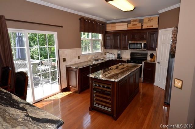 9154 Hillston Ridge Road, Unit 34 Huntersville, NC 28078 - Photo 4 of 24 Gallery Image 4