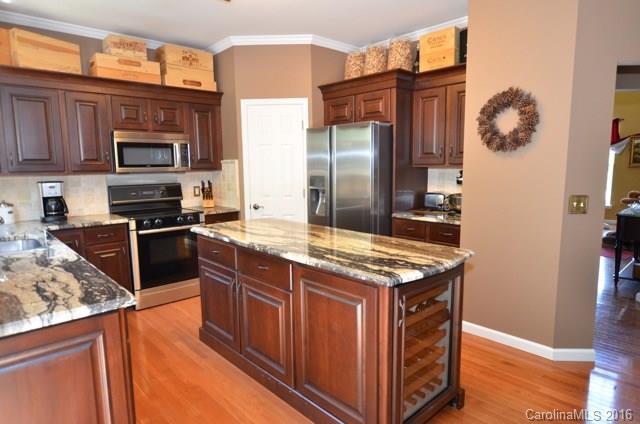 9154 Hillston Ridge Road, Unit 34 Huntersville, NC 28078 - Photo 5 of 24 Gallery Image 5