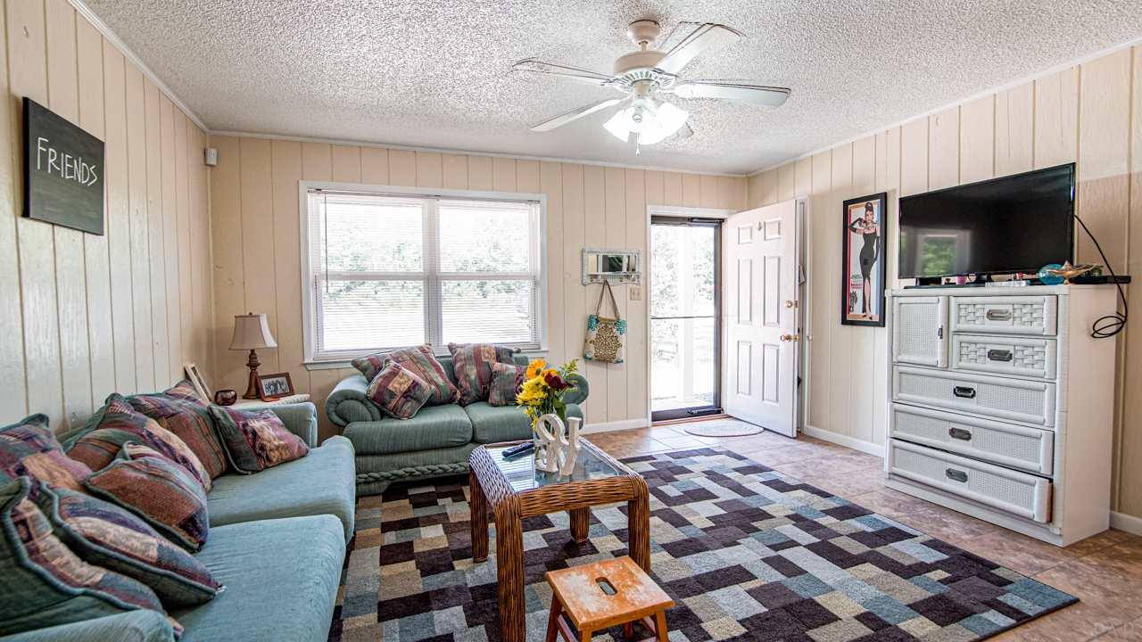 5443 Mulat Road Milton, FL 32583 - Photo 5 of 32 Gallery Image 5
