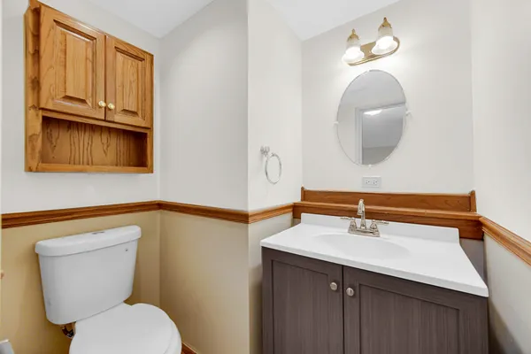 $269,000 | 140 Leslie Lane, Bolingbrook, IL 60440