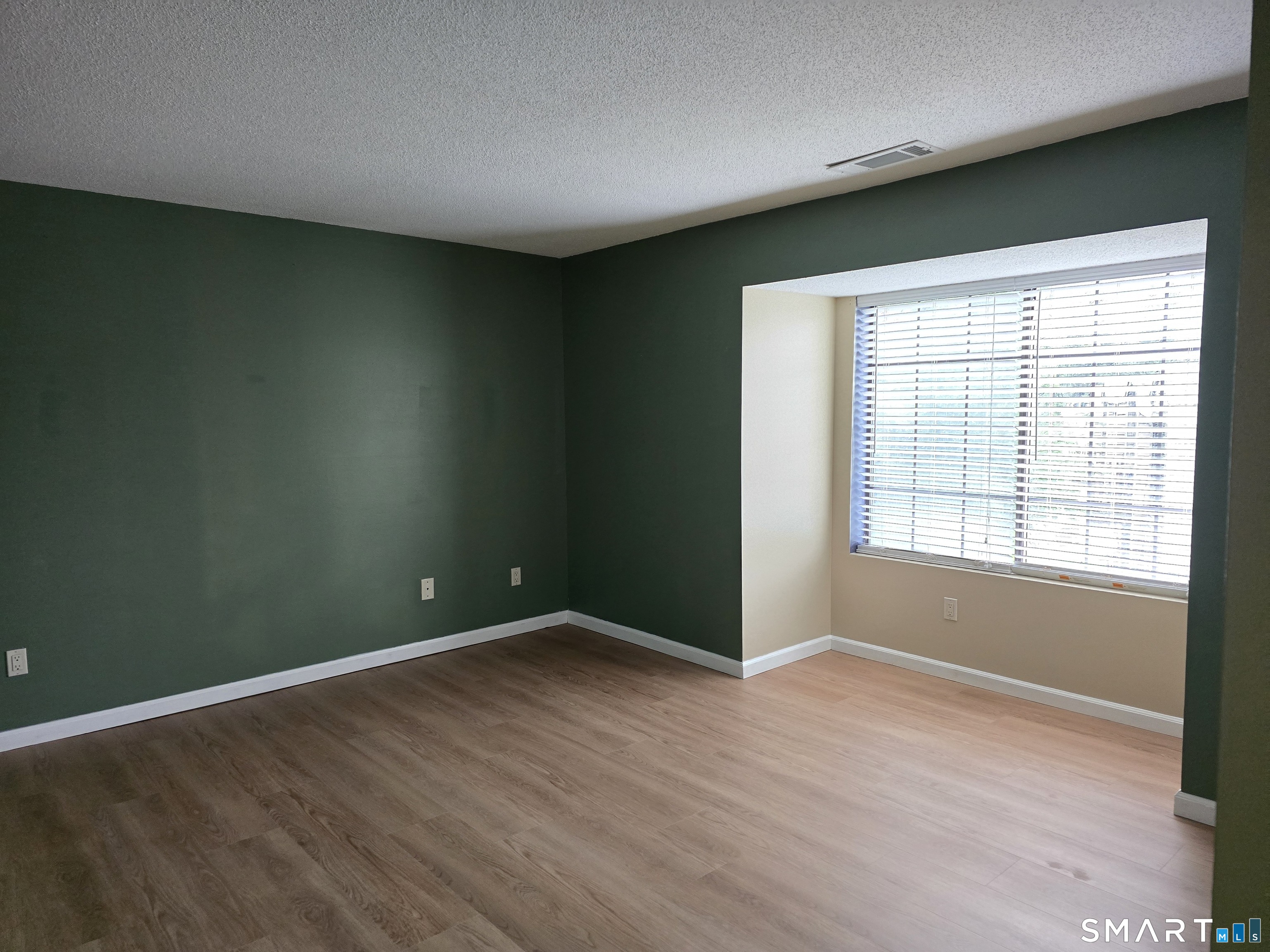54 North Mountain Road, Unit 302 New Britain, CT 06053 - Photo 7 of 20 Gallery Image 7