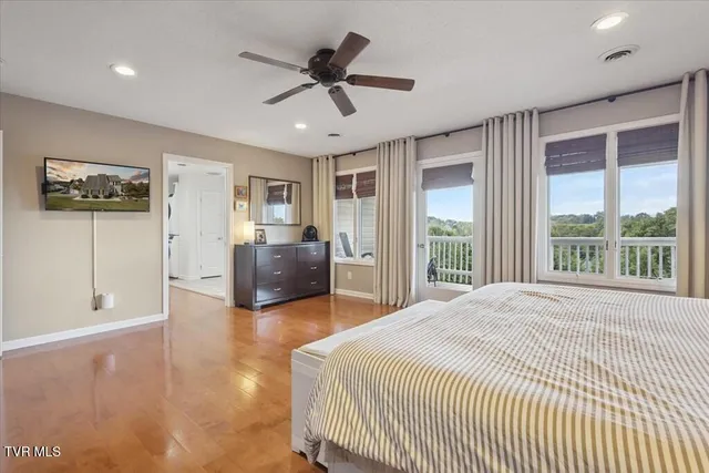 $705,000 | 18430 Whites Point Drive, Abingdon, VA 24211