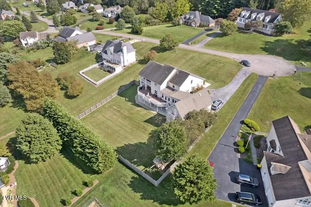 $705,000 | 18430 Whites Point Drive, Abingdon, VA 24211