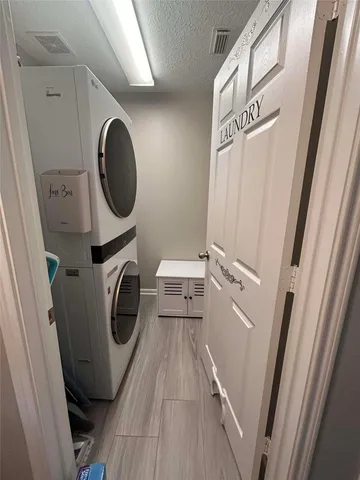 $285,000 | 2435 Colonial Springs Lane, Spring, TX 77386