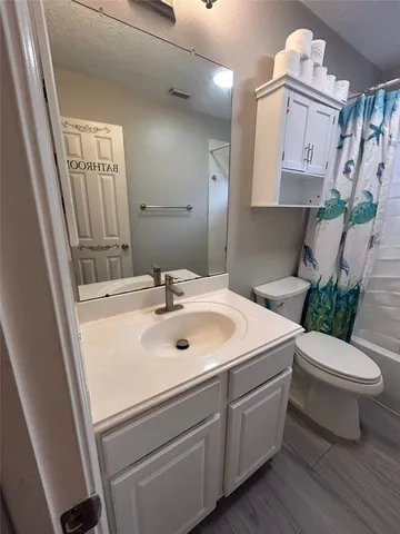 $285,000 | 2435 Colonial Springs Lane, Spring, TX 77386