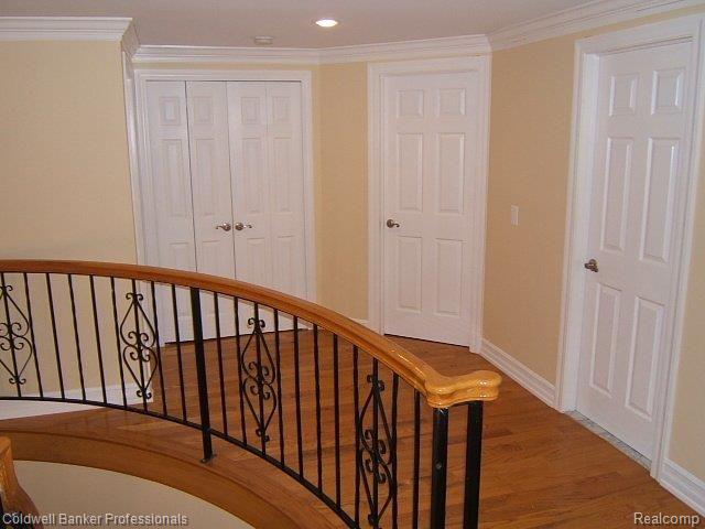 650 Plum Ridge Drive Rochester, MI 48309 - Photo 9 of 25 Level Two.JPG