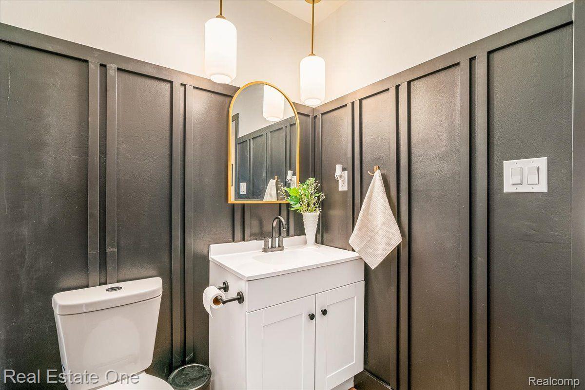 46670 Cherry Hill Road Canton, MI 48187 - Photo 26 of 61 Gallery Image 26