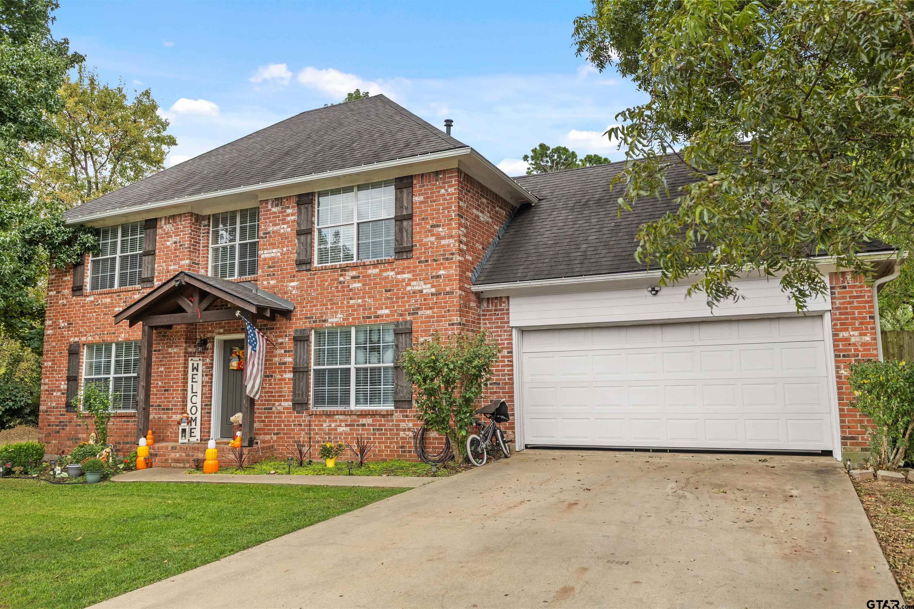 106 Pecan Ridge Mount Vernon, TX 75457 - Photo 31 of 31 front view of a house with a yard