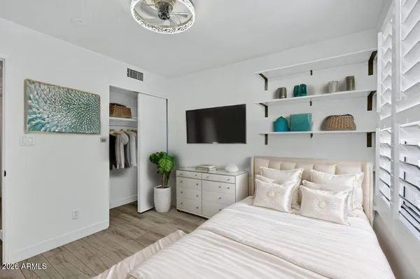 $1,800 | 8017 East Glenrosa Avenue, Scottsdale, AZ 85251