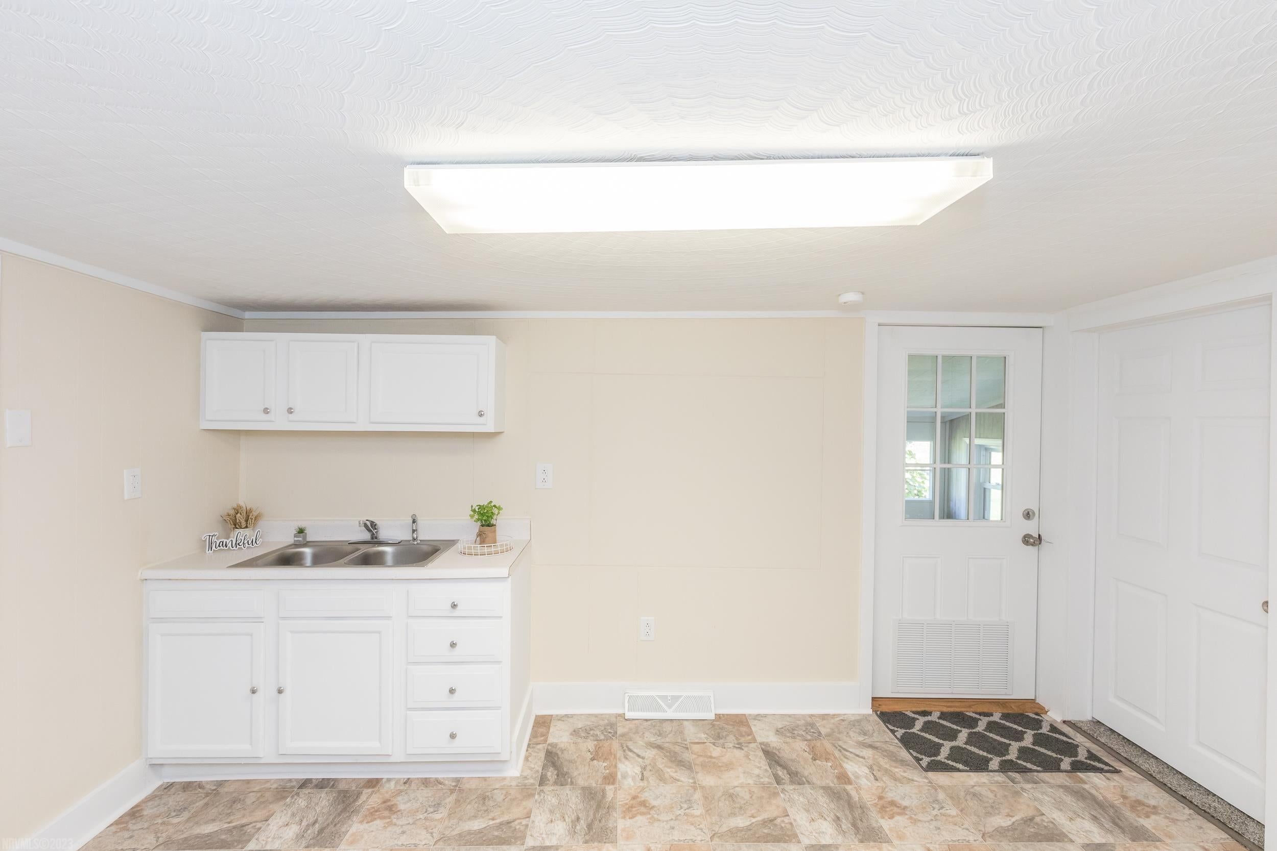619 Stoney Battery Road Marion, VA 24354 - Photo 21 of 58 Gallery Image 21