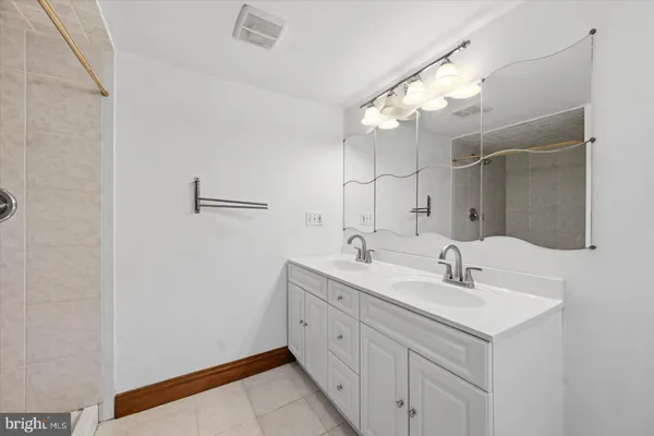 $3,495 | 2704 Chinchilla Drive, Wilmington, DE 19810