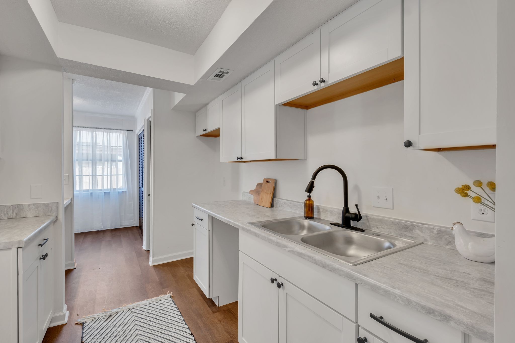 4001 Anderson Road, Unit F68 Nashville, TN 37217 - Photo 11 of 34 Gallery Image 11