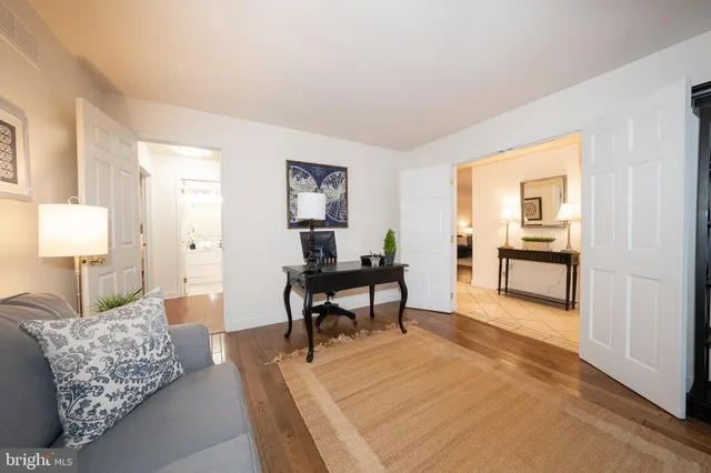 $525,000 | 301 Hanover Court, Chesterbrook, PA 19087