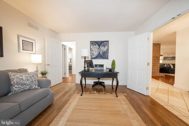 $525,000 | 301 Hanover Court, Chesterbrook, PA 19087