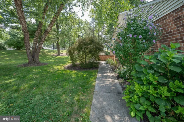 $525,000 | 301 Hanover Court, Chesterbrook, PA 19087