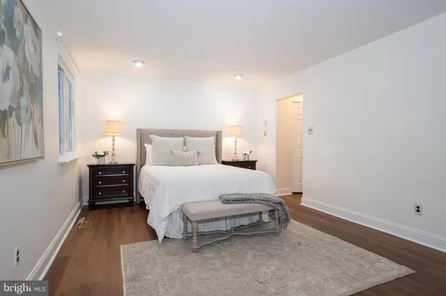 $525,000 | 301 Hanover Court, Chesterbrook, PA 19087