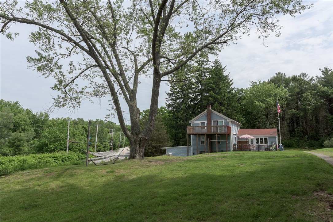 129 Old Flat River Road Coventry, RI 02816 - Photo 4 of 38