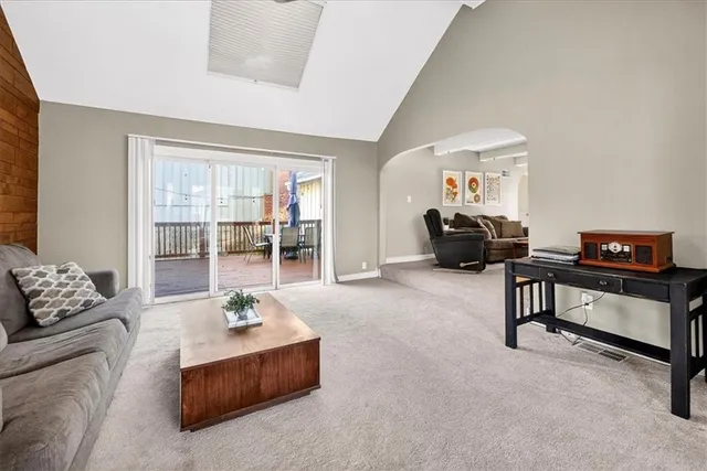 $340,000 | 1408 East Oxford Place, Olathe, KS 66062