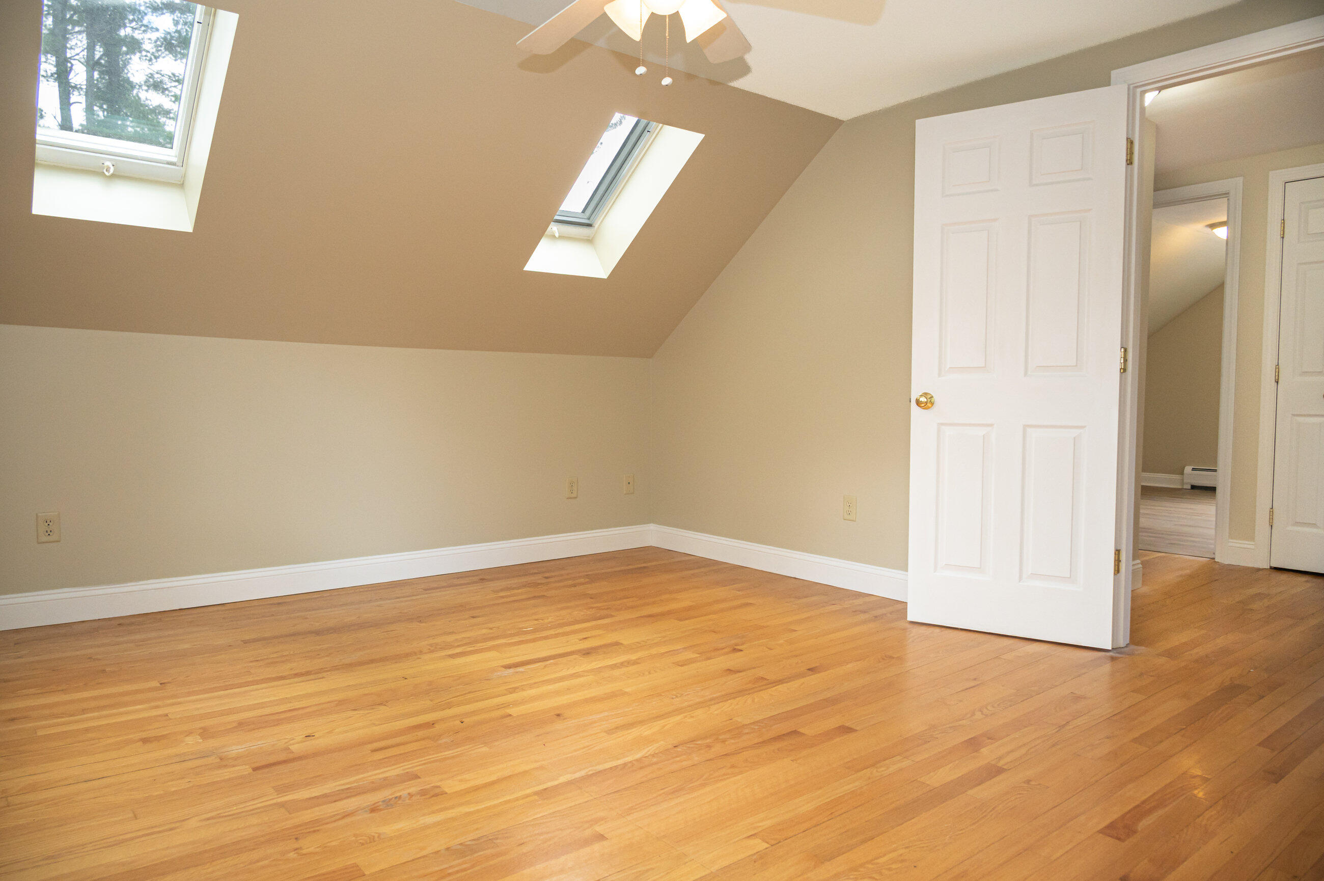 517 Summit Street Portland, ME 04103 - Photo 54 of 61 Upstairs-3816