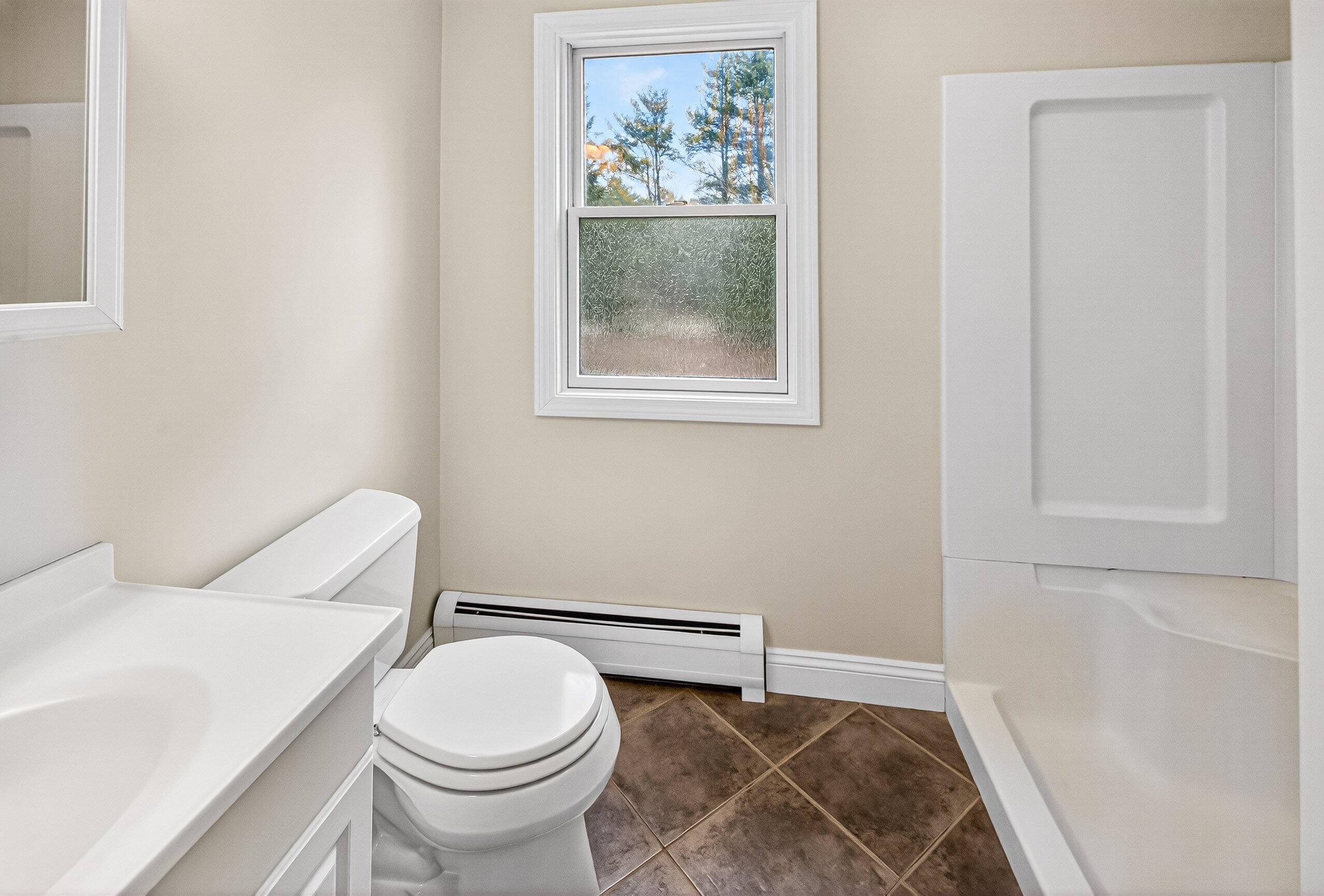 517 Summit Street Portland, ME 04103 - Photo 55 of 61 Upstairs-7742