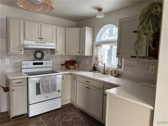 $179,000 | 203 Elm Street, German Flatts, NY 13357