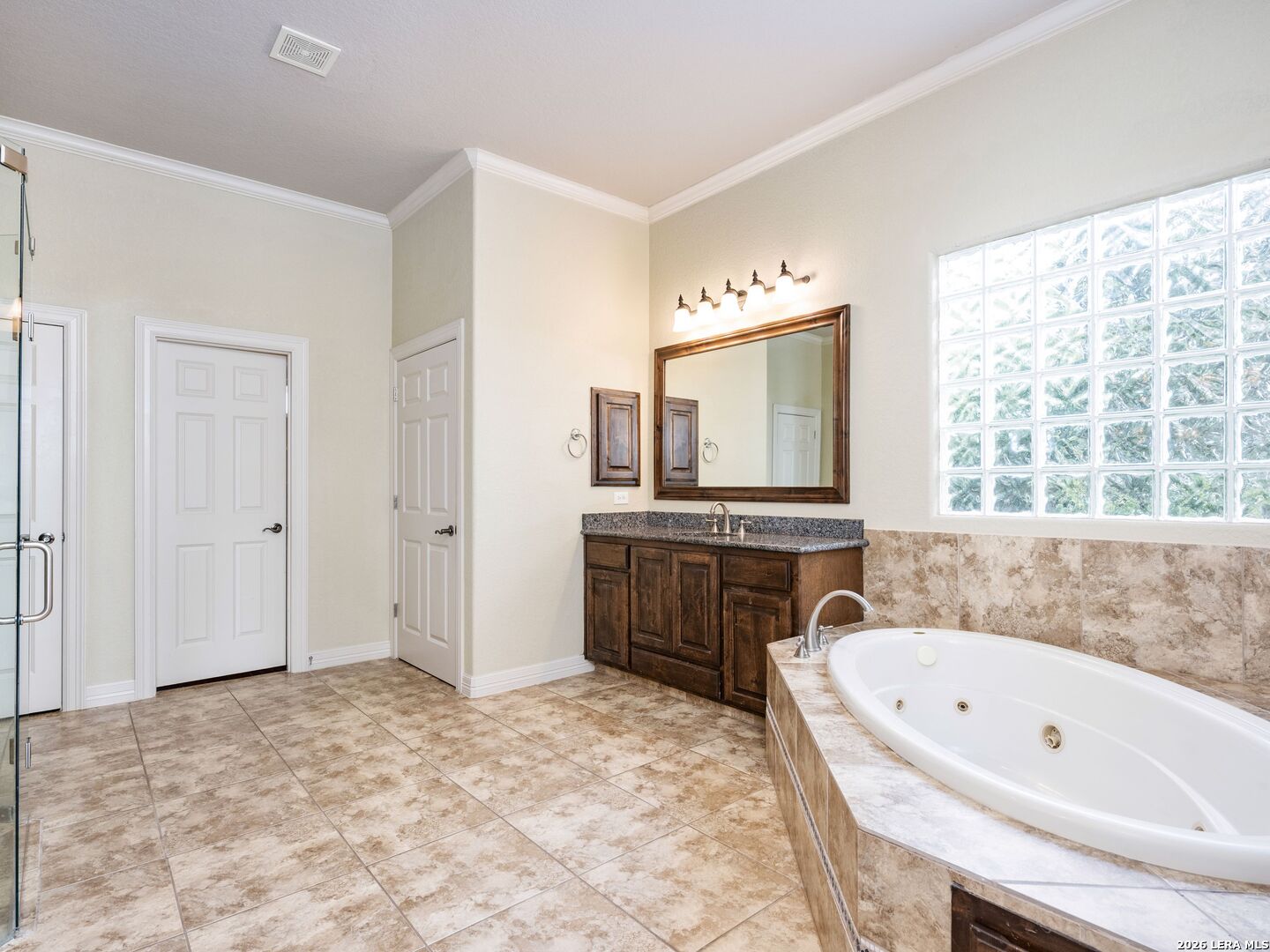 14325 Contour Place Helotes, TX 78023 - Photo 27 of 64