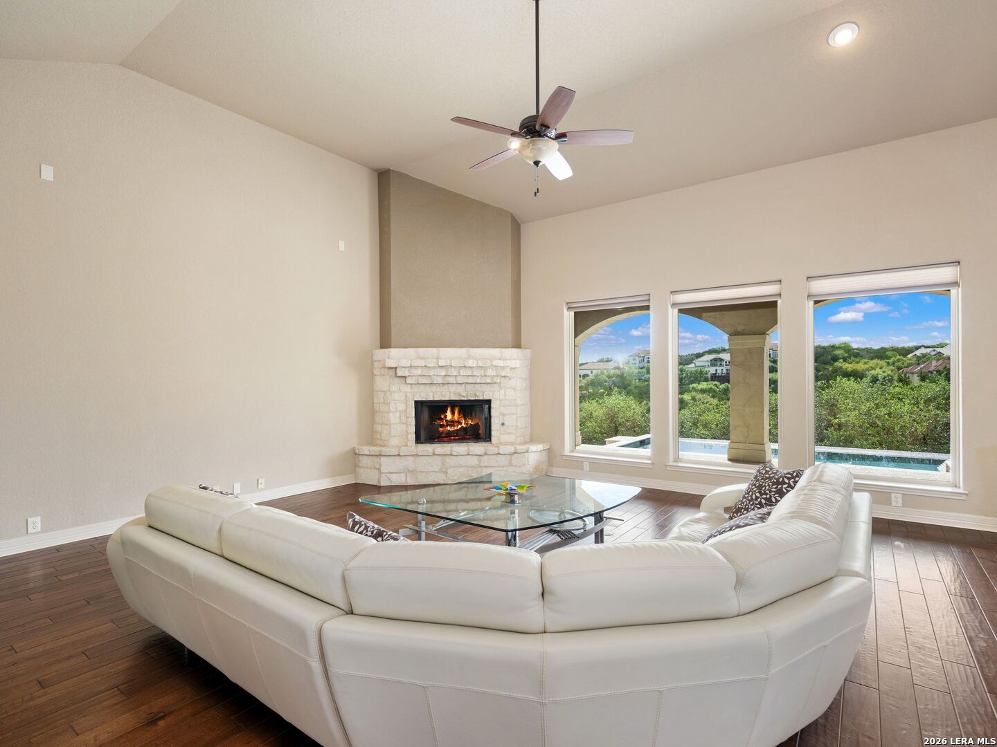 14325 Contour Place Helotes, TX 78023 - Photo 8 of 64