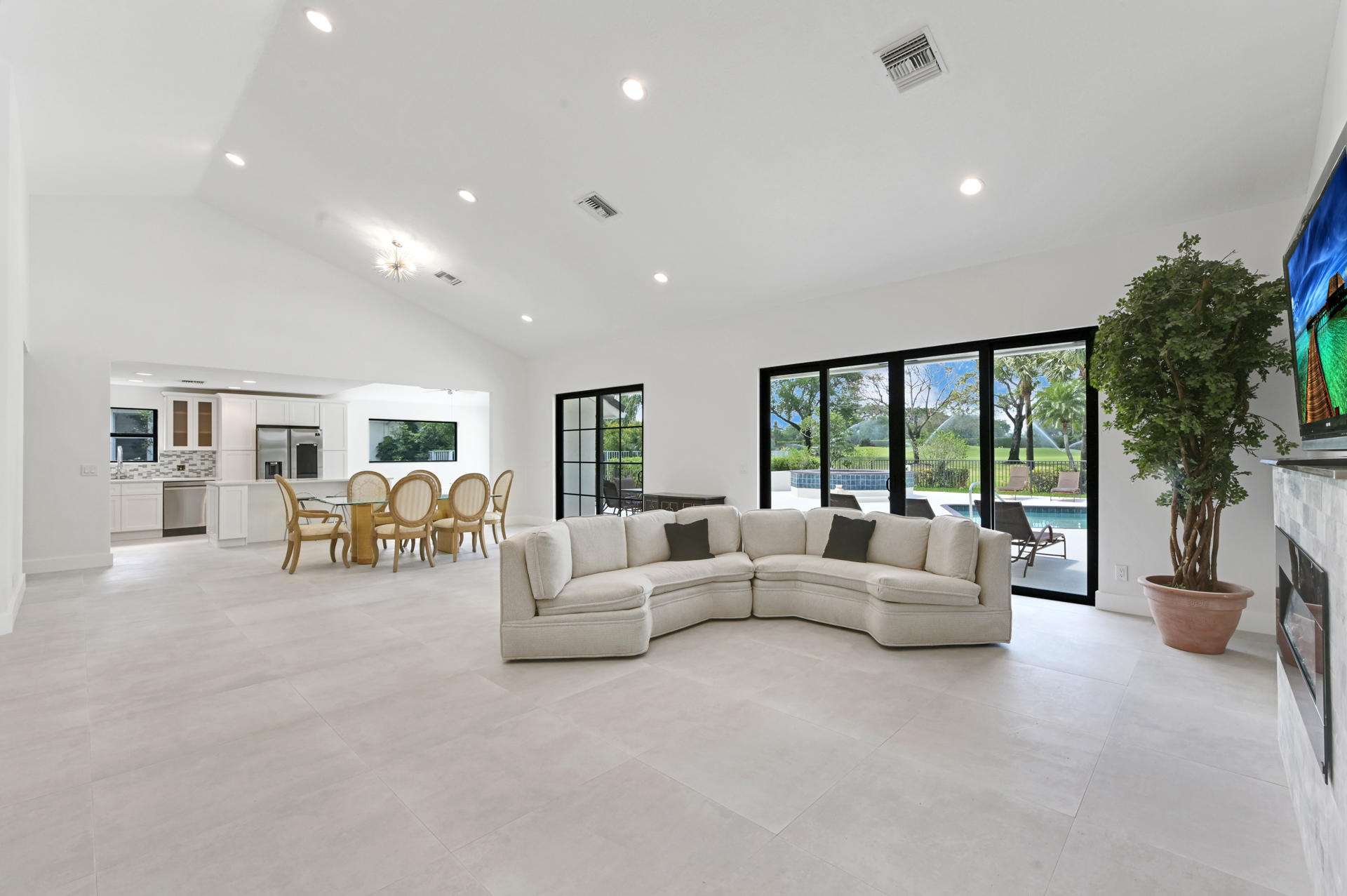 4912 Bocaire Boulevard Boca Raton, FL 33487 - Photo 12 of 36 adp_7432-adp_7434