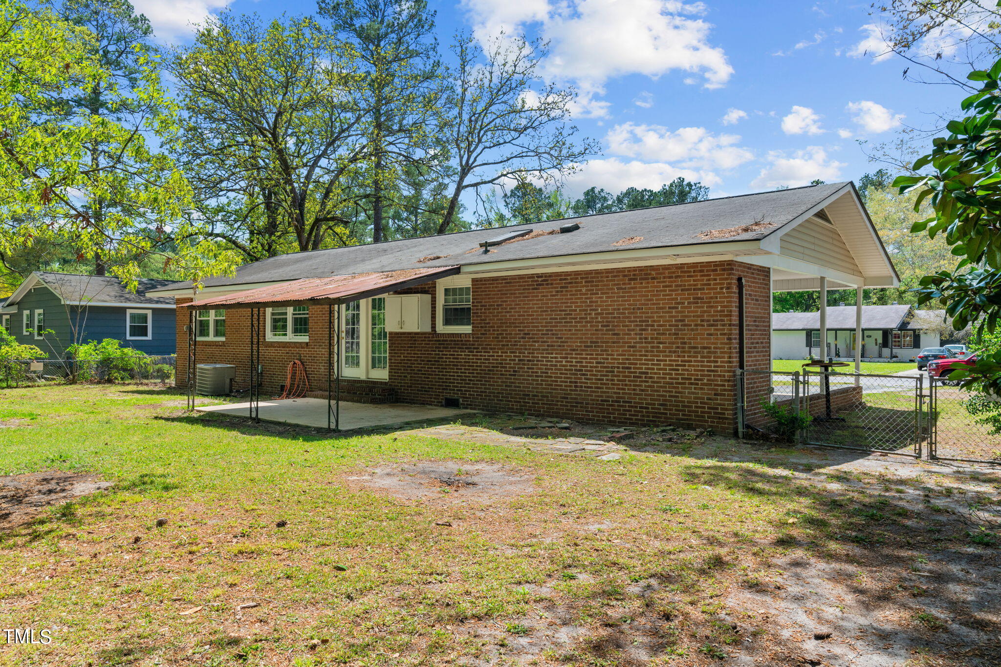 1028 Riverside Circle Spring Lake, NC 28390 - Photo 24 of 27 36-web-or-mls-DSC04653