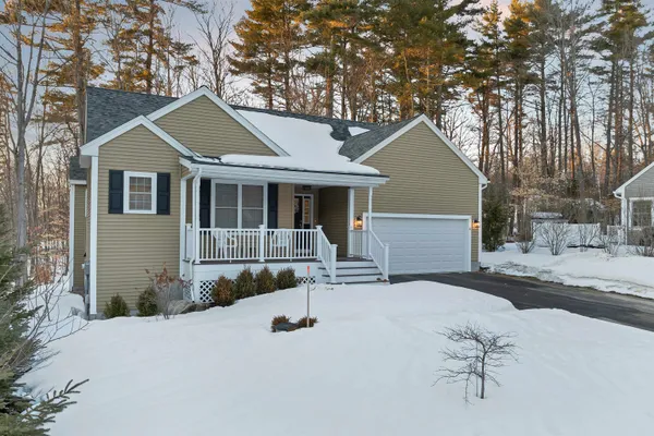 $749,900 | 4 Mulberry, Wolfeboro, NH 03894